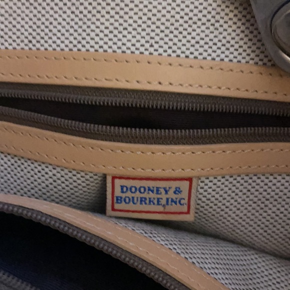 Old Dooney& Bourke bag - Picture 5 of 7